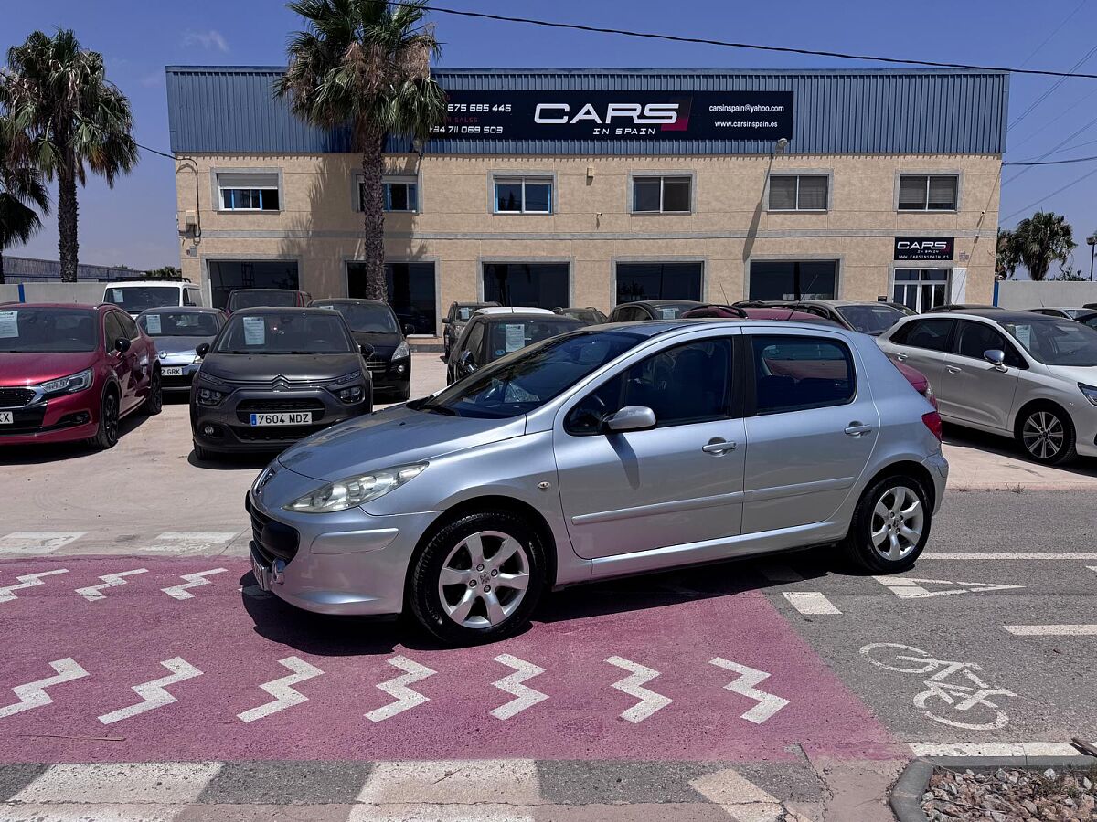 PEUGEOT 307 1.6 PETROL SPANISH LHD IN SPAIN ONLY 61000 MILES SUPERB 2006
